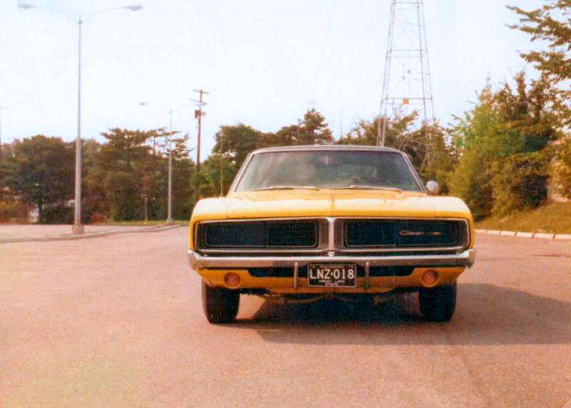 Illustration for article titled This $300 Dodge Charger Was The Perfect First Car